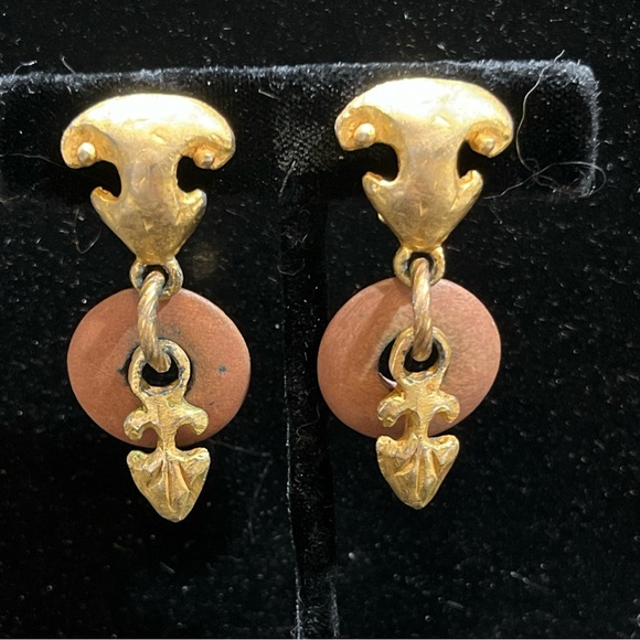 Kate Hines Brushed Goldtone FleurDeLis Dangling Vintage Clipon Jewelry Earrings - Picture 10 of 14